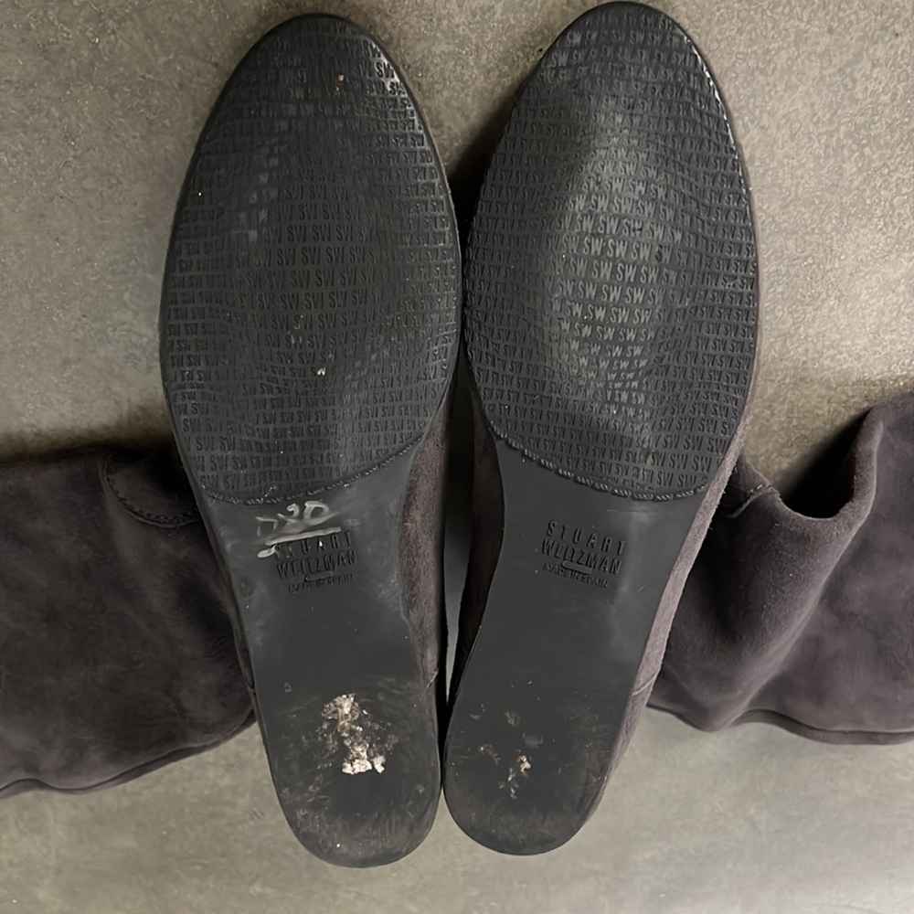 Perfect Stuart Weizman Suede Boots - image 4